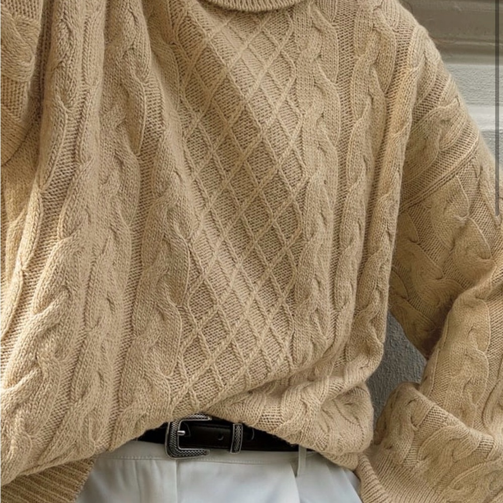 NA-KD Turtle Neck Cable-Knit Sweater